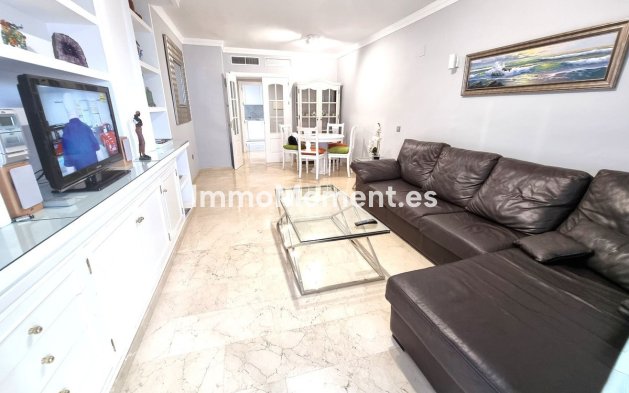 Wiederverkauf - Wohnung - Marbella - Puerto Banús