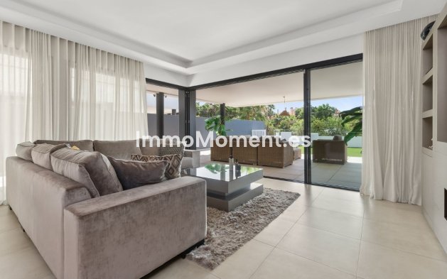 Wiederverkauf - Wohnung - Estepona  - Estepona Centro