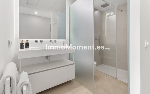 Wiederverkauf - Wohnung - Estepona  - Estepona Centro