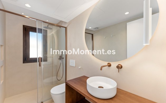 Resale - Apartment - Manilva - La Duquesa