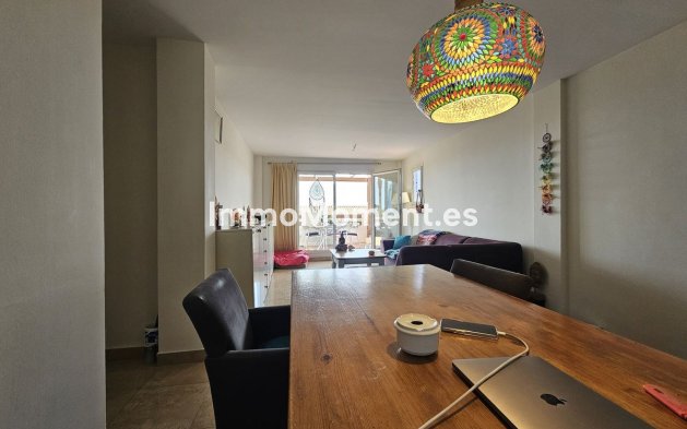 Resale - Apartment - Manilva
