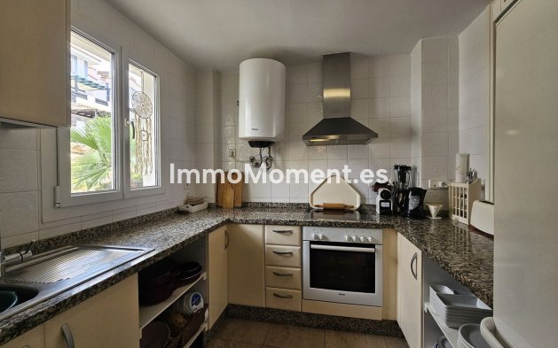 Resale - Apartment - Manilva