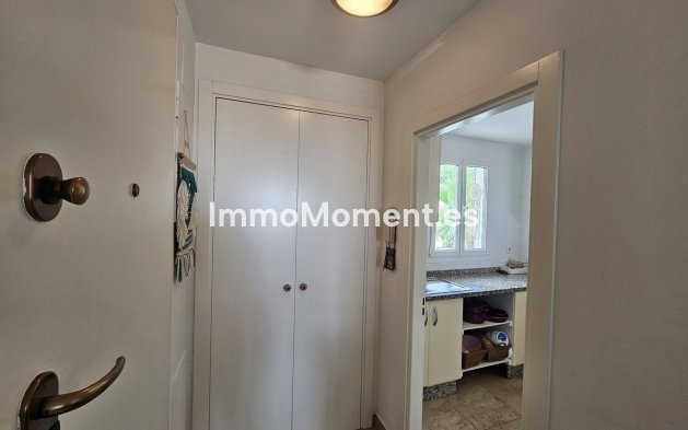 Resale - Apartment - Manilva