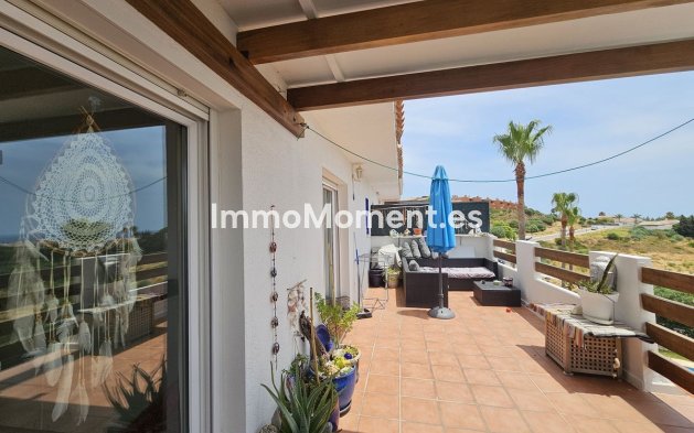 Resale - Apartment - Manilva