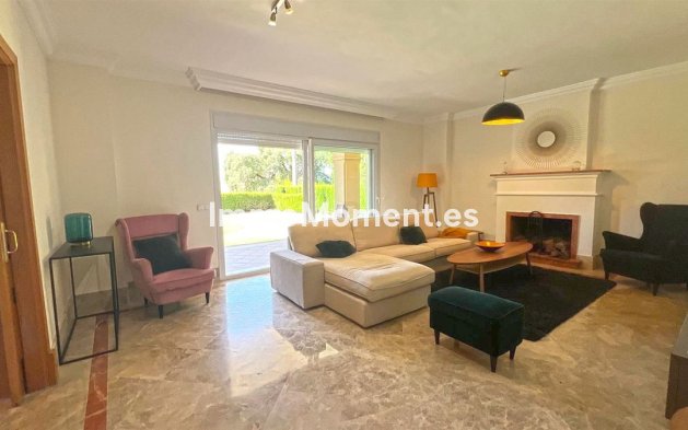 Wiederverkauf - Freistehende Villa - Marbella - Marbella Centro