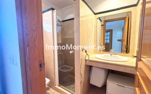Wiederverkauf - Freistehende Villa - Marbella - Marbella Centro