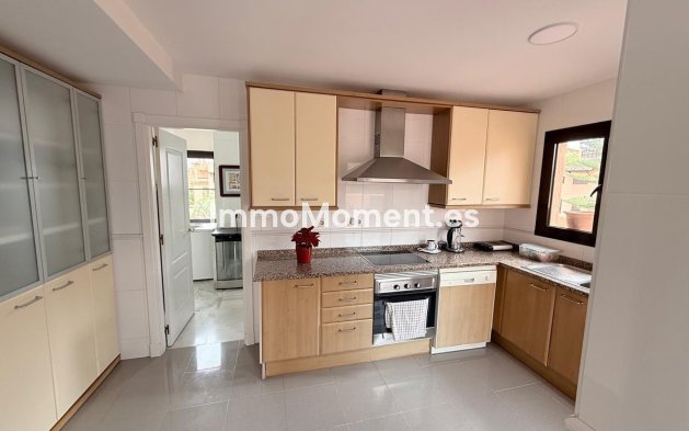 Wiederverkauf - Wohnung - Estepona  - Hacienda del Sol