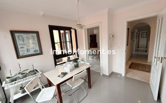 Wiederverkauf - Wohnung - Estepona  - Hacienda del Sol