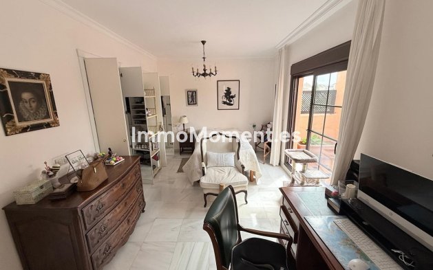 Wiederverkauf - Wohnung - Estepona  - Hacienda del Sol