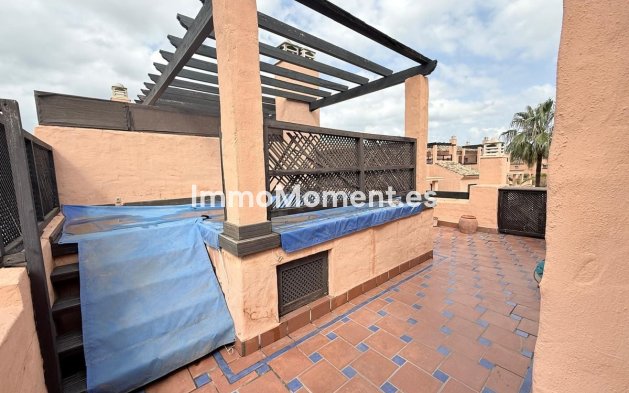 Wiederverkauf - Wohnung - Estepona  - Hacienda del Sol