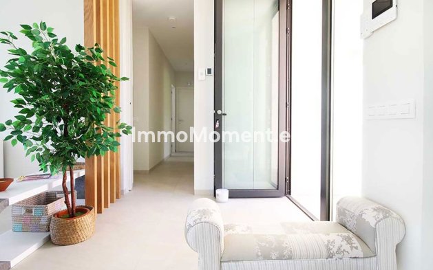 Wiederverkauf - Freistehende Villa - Orihuela - Las Colinas Golf