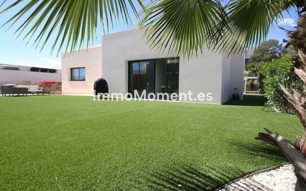 Wiederverkauf - Freistehende Villa - Orihuela - Las Colinas Golf