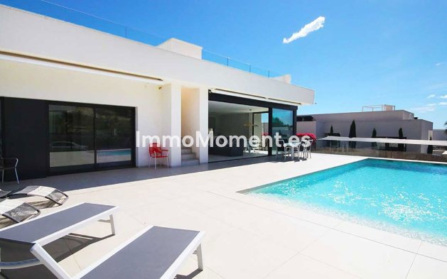 Wiederverkauf - Freistehende Villa - Orihuela - Las Colinas Golf