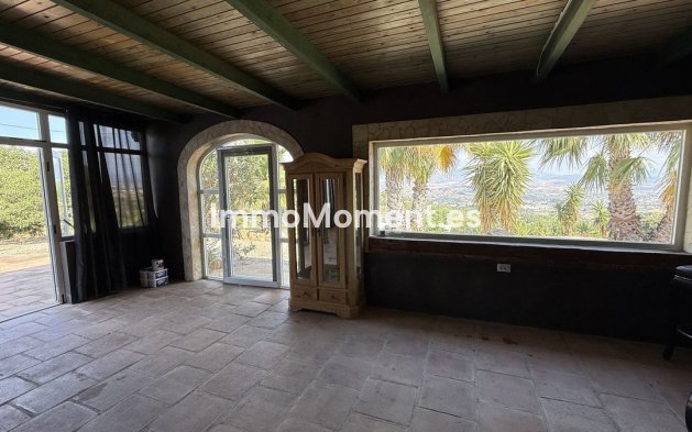Bestaande woning - Landhuis - Binnenland  - Coín
