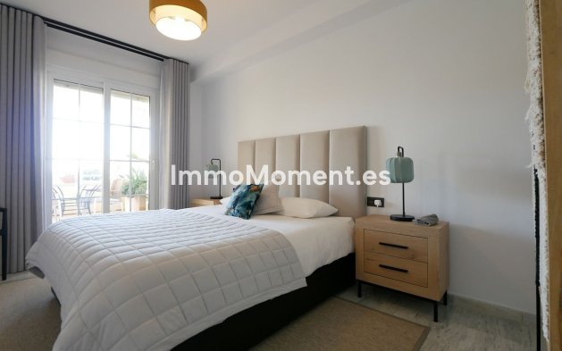 Resale - Apartment - Marbella - Cabopino