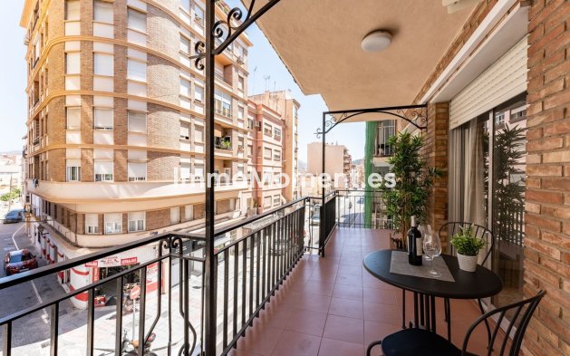 Wiederverkauf - Wohnung - Málaga - Málaga Centro