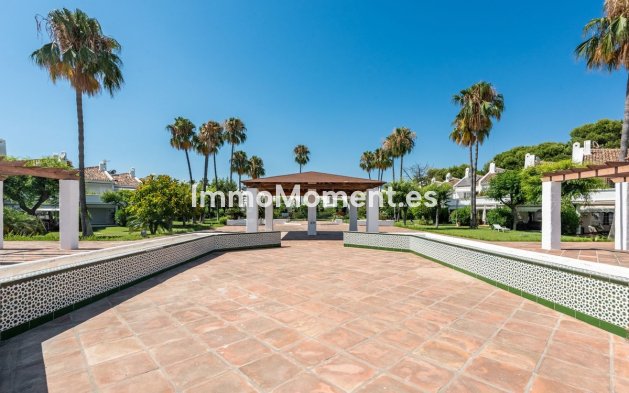 Revente - Maison mitoyenne - Estepona  - Bel Air