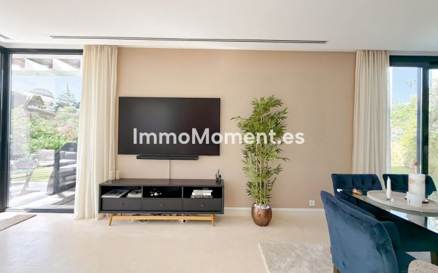 Wiederverkauf - Freistehende Villa - Marbella - Cabopino