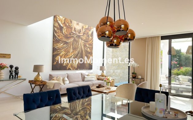 Wiederverkauf - Freistehende Villa - Marbella - Cabopino