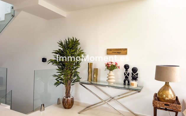 Wiederverkauf - Freistehende Villa - Marbella - Cabopino