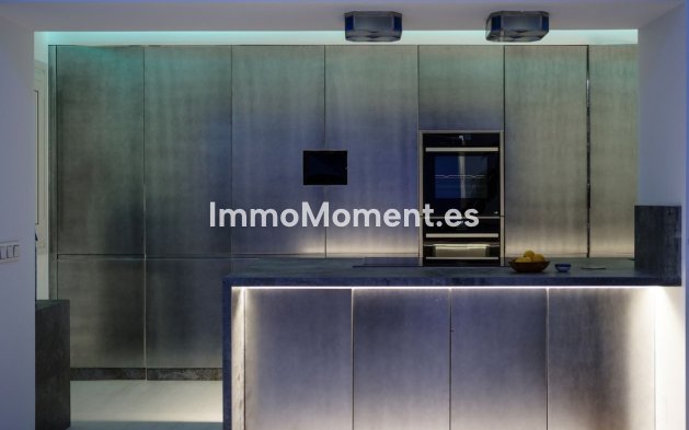 Bestaande woning - Rijtjeshuis - Estepona  - Estepona Centro