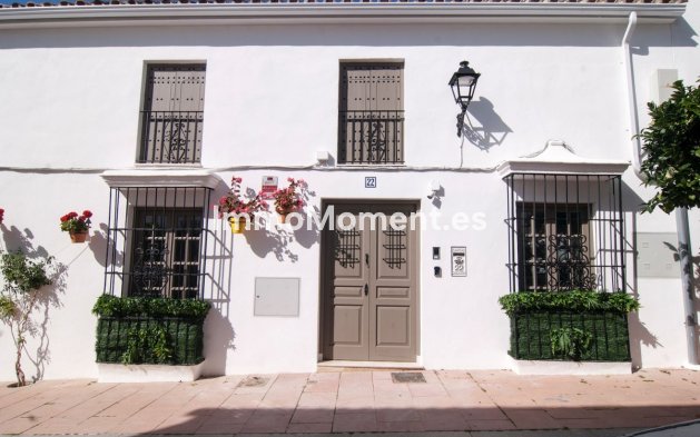 Bestaande woning - Rijtjeshuis - Estepona  - Estepona Centro