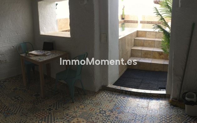 Bestaande woning - Rijtjeshuis - Estepona  - Estepona Centro