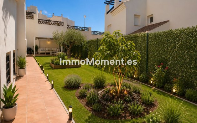Resale - Apartment - Benalmadena - Benalmadena Centro