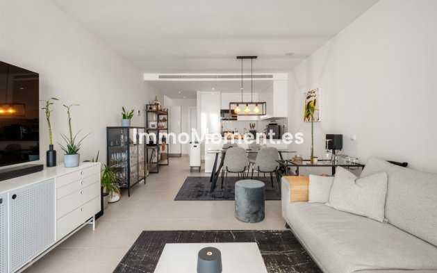 Reventa - Apartamento - Estepona  - Estepona Centro