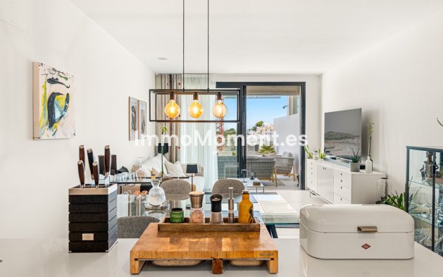 Reventa - Apartamento - Estepona  - Estepona Centro