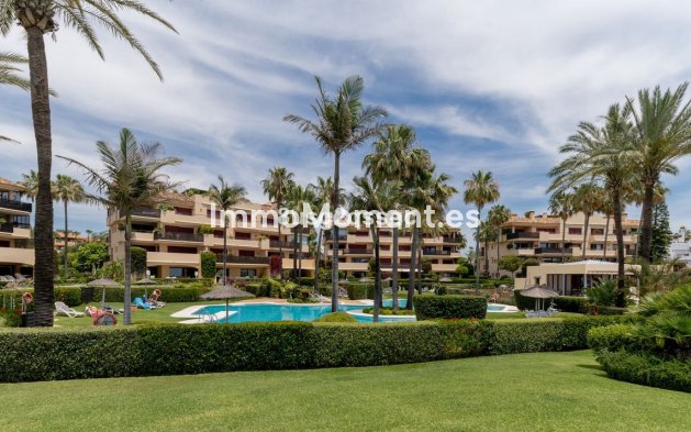 Wiederverkauf - Wohnung - Estepona  - Costalita