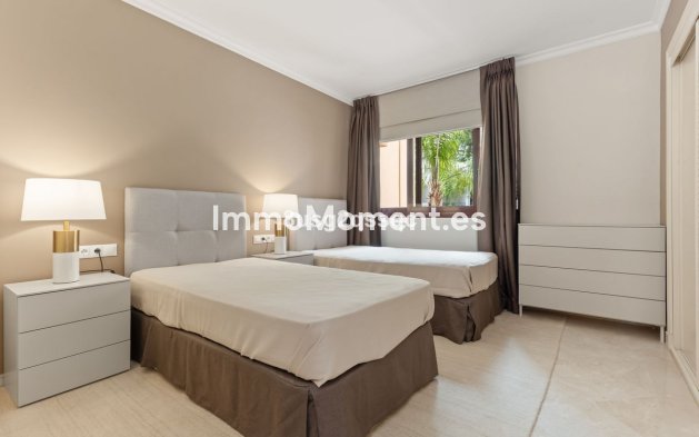 Wiederverkauf - Wohnung - Estepona  - Costalita