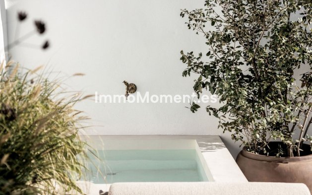 Reventa - Villa independiente - Marbella - Nueva Andalucía
