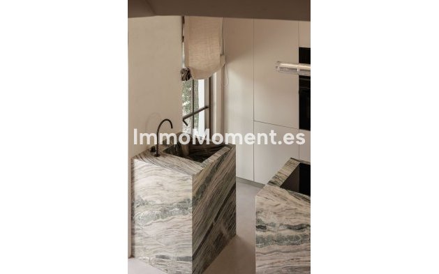 Reventa - Villa independiente - Marbella - Nueva Andalucía