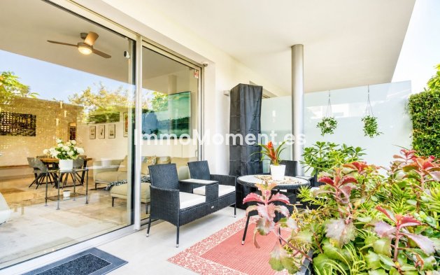Reventa - Apartamento - Estepona  - Bel Air