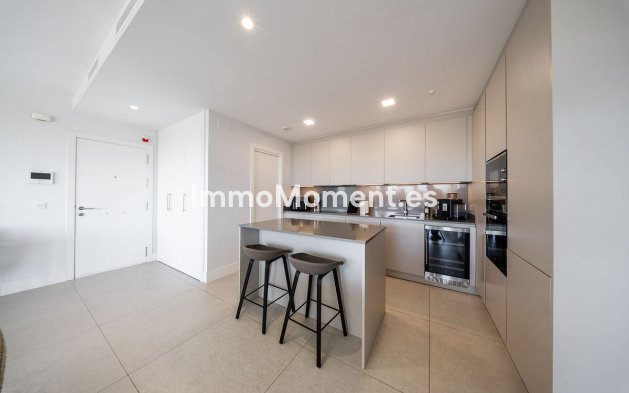 Resale - Apartment - Benahavís - La Quinta