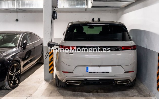Resale - Apartment - Benahavís - La Quinta