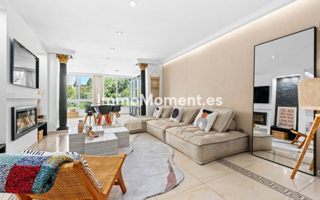 Resale - Apartment - Benahavís - Benahavís Centro