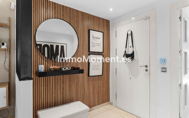 Resale - Apartment - Benahavís - Benahavís Centro
