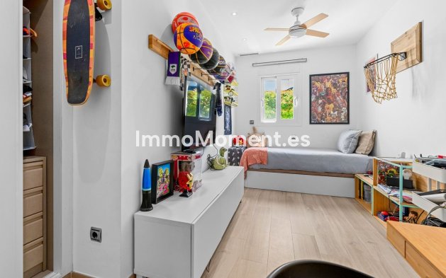 Resale - Apartment - Benahavís - Benahavís Centro