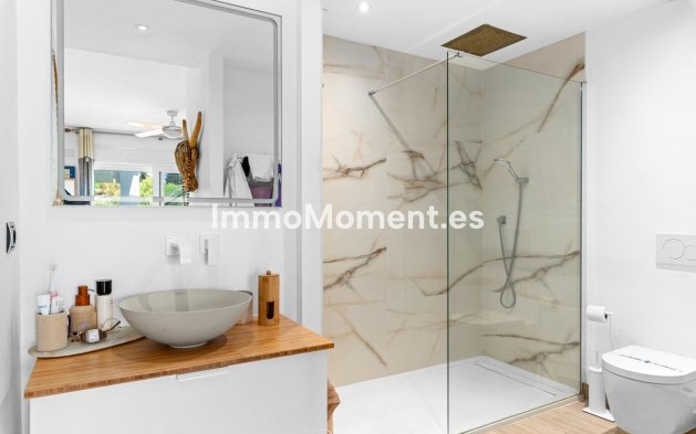 Resale - Apartment - Benahavís - Benahavís Centro