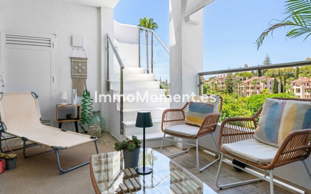 Resale - Apartment - Benahavís - Benahavís Centro