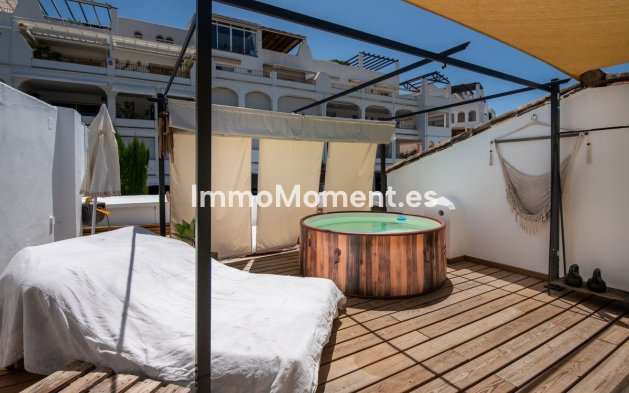 Resale - Apartment - Benahavís - Benahavís Centro