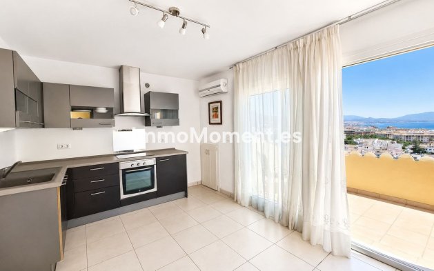 Resale - Detached villa - Manilva - La Duquesa