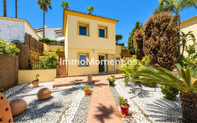 Resale - Detached villa - Manilva - La Duquesa