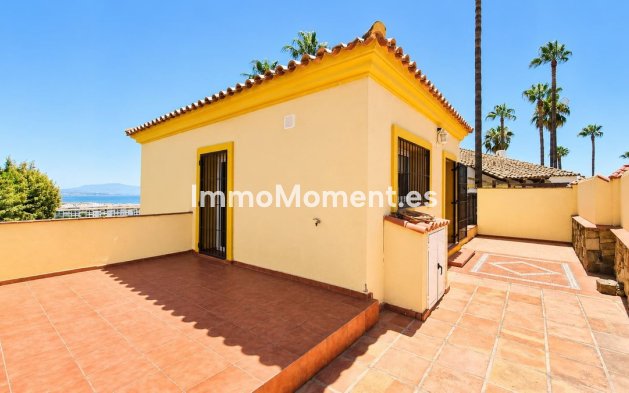 Resale - Detached villa - Manilva - La Duquesa
