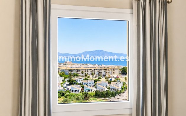 Resale - Detached villa - Manilva - La Duquesa
