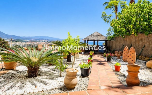 Resale - Detached villa - Manilva - La Duquesa
