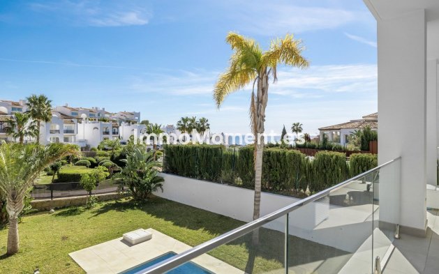 Wiederverkauf - Freistehende Villa - Benalmadena - Torremuelle
