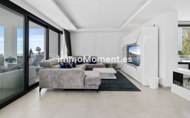Wiederverkauf - Freistehende Villa - Benalmadena - Torremuelle